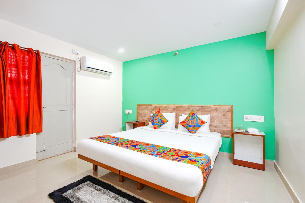 Fabexpress Manyu Inn - Nr Haralur Road Бангалор Экстерьер фото