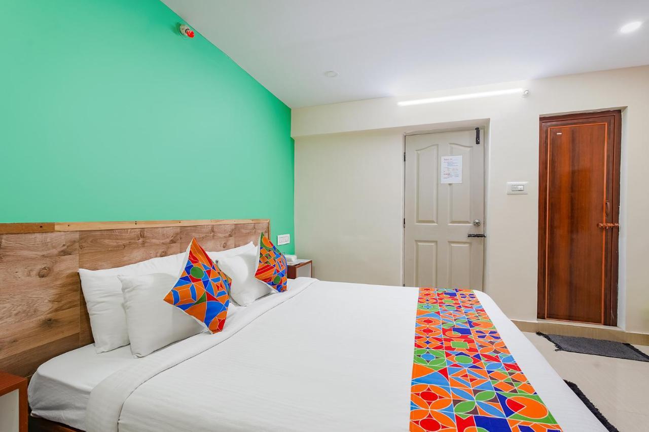 Fabexpress Manyu Inn - Nr Haralur Road Бангалор Экстерьер фото