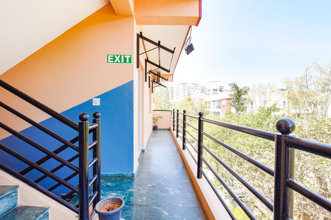 Fabexpress Manyu Inn - Nr Haralur Road Бангалор Экстерьер фото