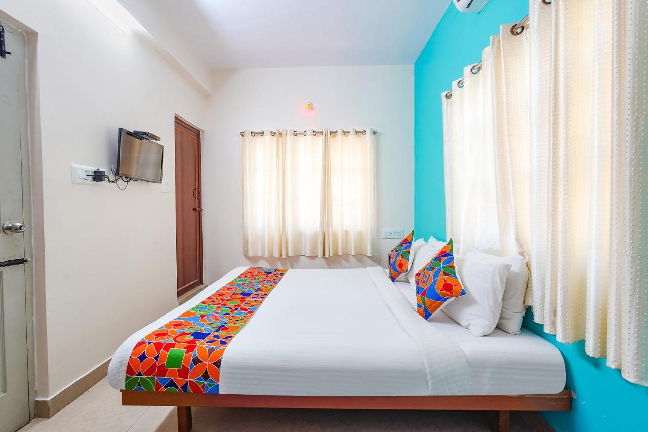 Fabexpress Manyu Inn - Nr Haralur Road Бангалор Экстерьер фото