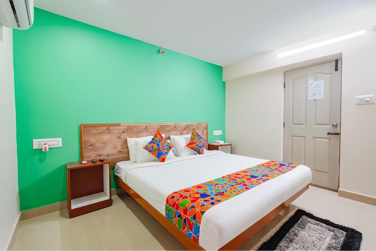 Fabexpress Manyu Inn - Nr Haralur Road Бангалор Экстерьер фото